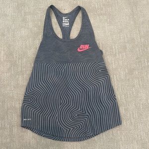 Nike tank top (Small)